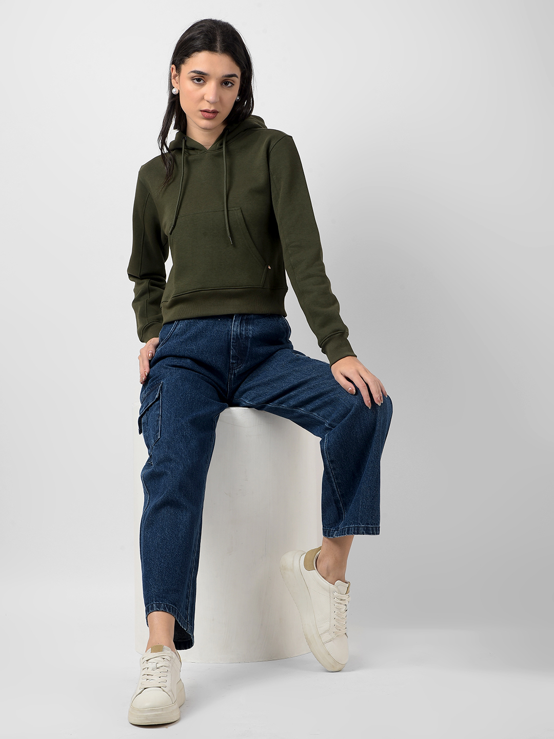 Numero Uno Women Solid Green Sweat Shirt